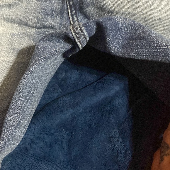 JUDY BLUE NON DISTRESSED JEANS!! - Picture 3 of 4